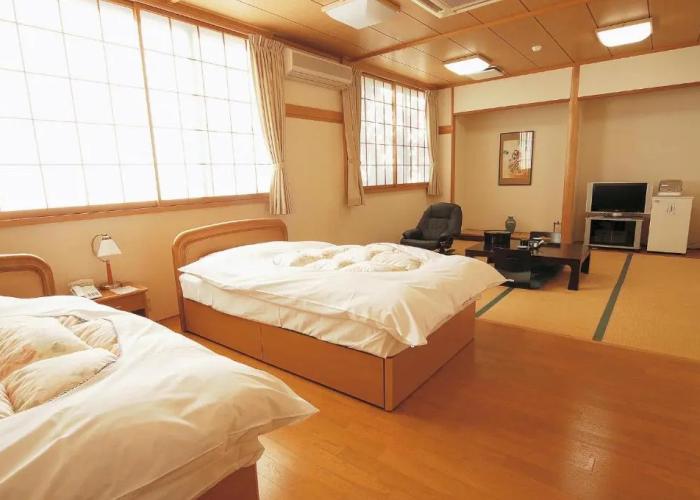 Watarase Onsen Hotel