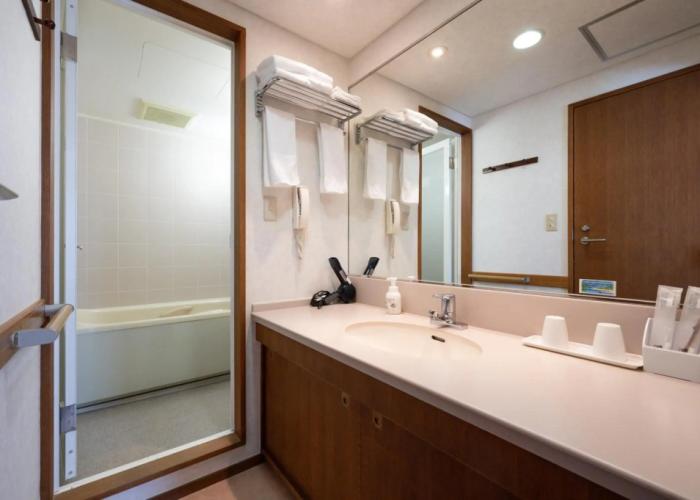 Ise Pearl Pier Hotel