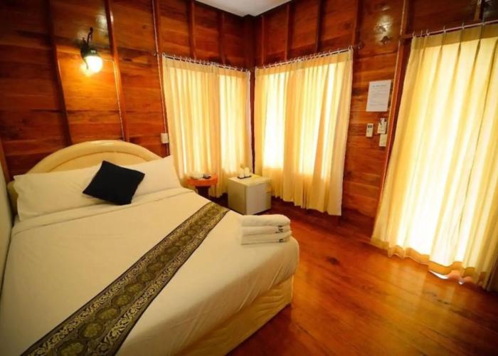 Baanchaylay Resort