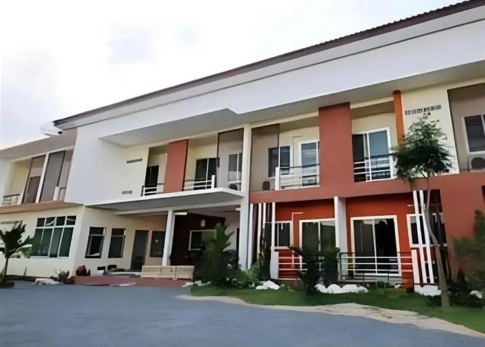 Palm Hill Resort