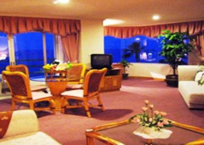 Khanom Golden Beach Hotel