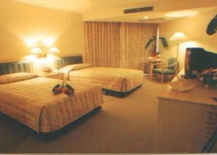 Khanom Golden Beach Hotel