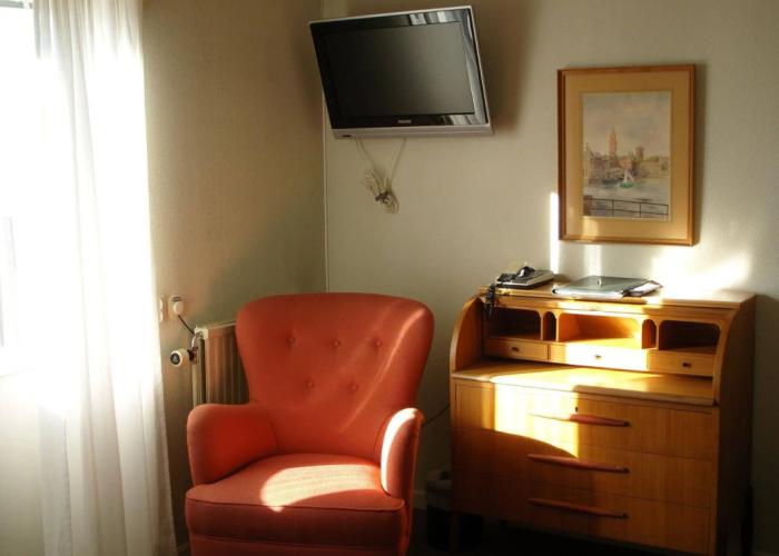 Green Hotel