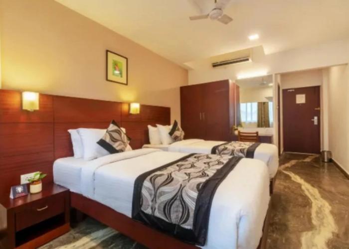 Zip By Spree Hotels Mangala Towers Thrissur