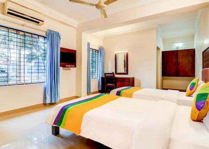 Itsy Hotels Ammu Regency