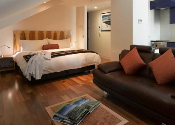 Salamanca Wharf Hotel