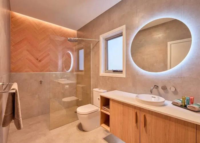 Luxury Elevated Three Bedroom Villa