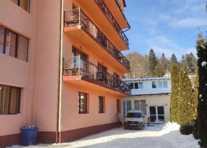 Iri Busteni Hotel