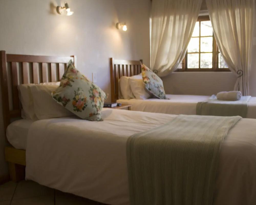 Aan Die Oewer Guest House