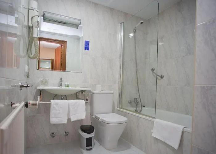Hotel Yerri