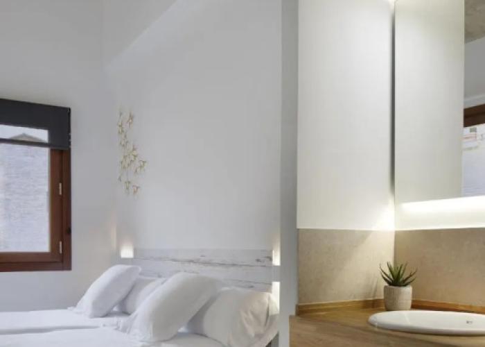 IRAIPE Estella Rooms