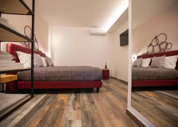 Vesuvio Inn Bed & Wine Experience