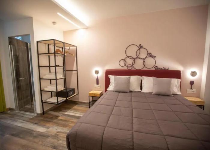 Vesuvio Inn Bed & Wine Experience