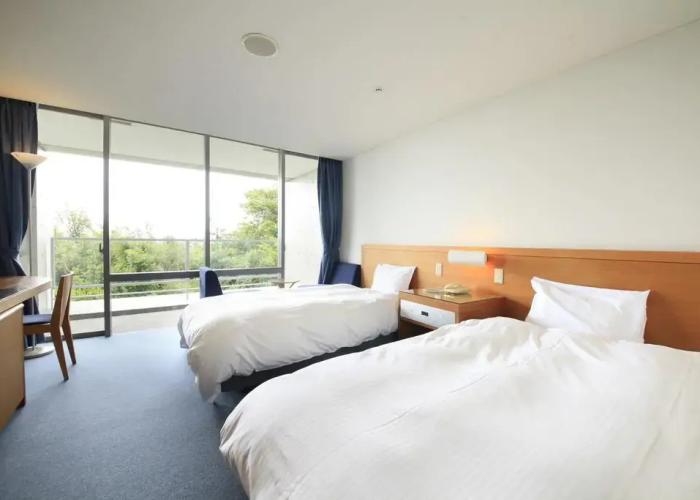 TOTO Seawind Awaji