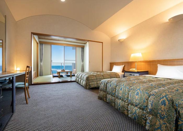 The Gran Resort Elegante Awajishima