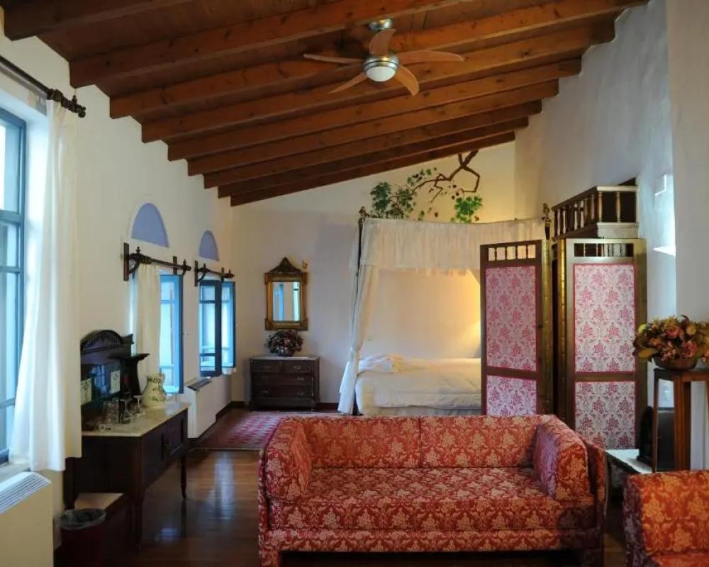 фото Villa Kynthia