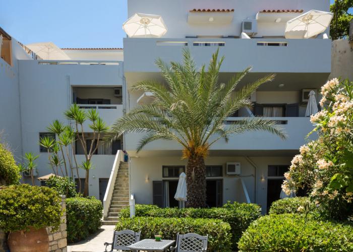 Philoxenia Apartments