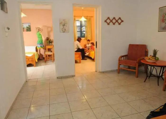Kastro Apartments