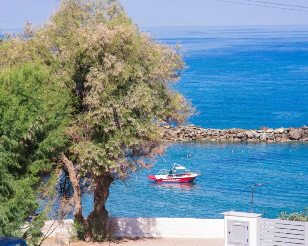 фото Panormo Beach