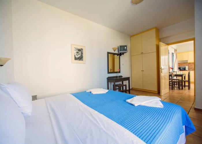 Iliana Hotel