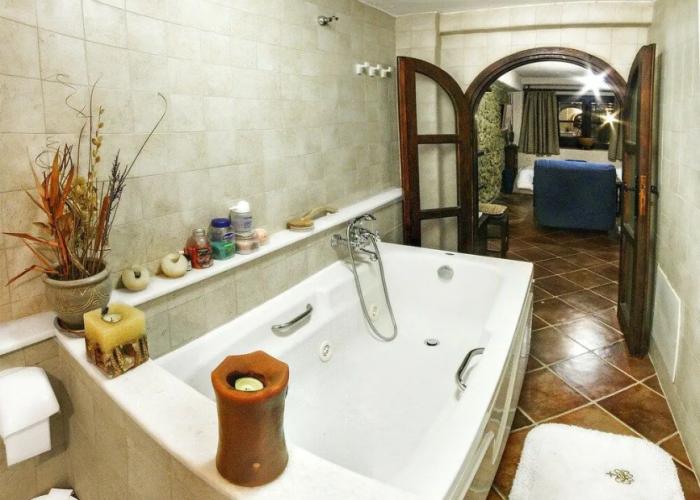 Ampelos Estate
