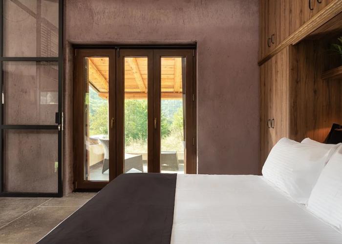 Hidden Stone Chalet