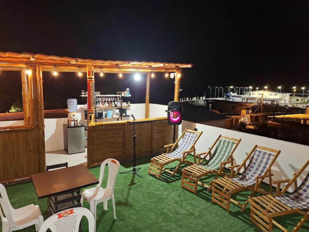 фото Poseidon Lodging