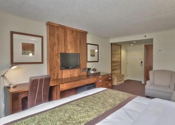 Blue Mountain Resort Inn