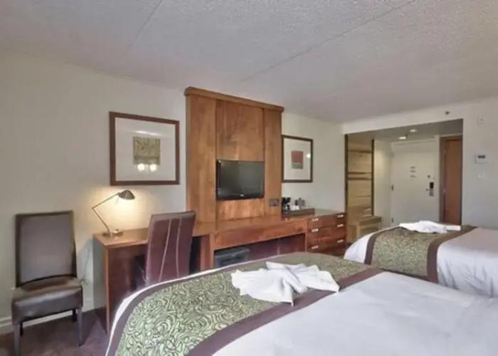 Blue Mountain Resort Inn