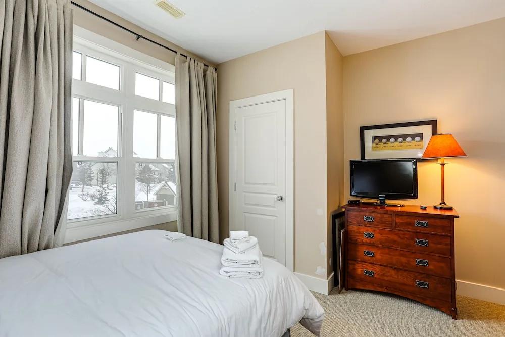 фото Rivergrass Condos