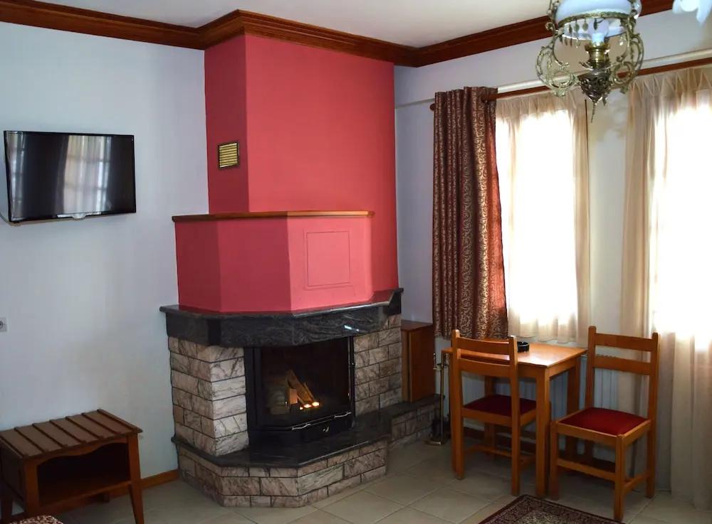 фото Hotel Adonis