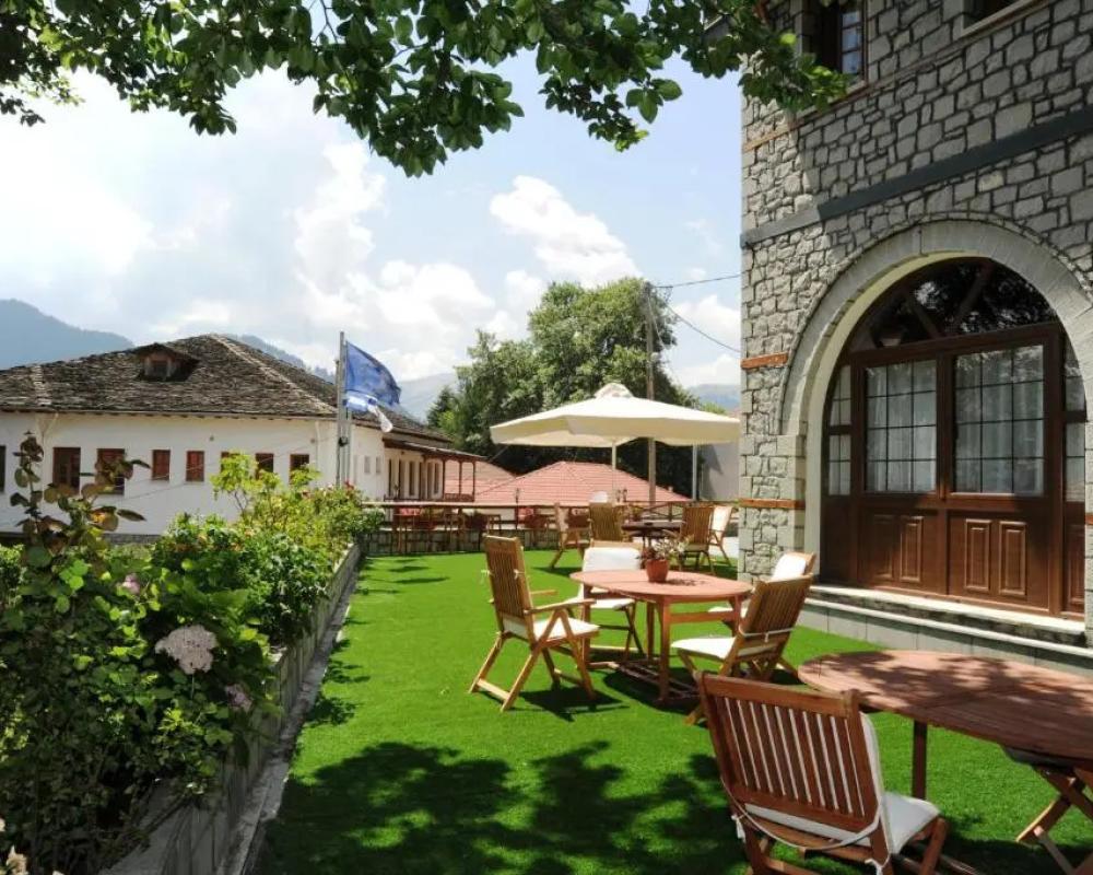 фото Hotel Adonis