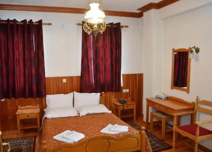 Hotel Adonis