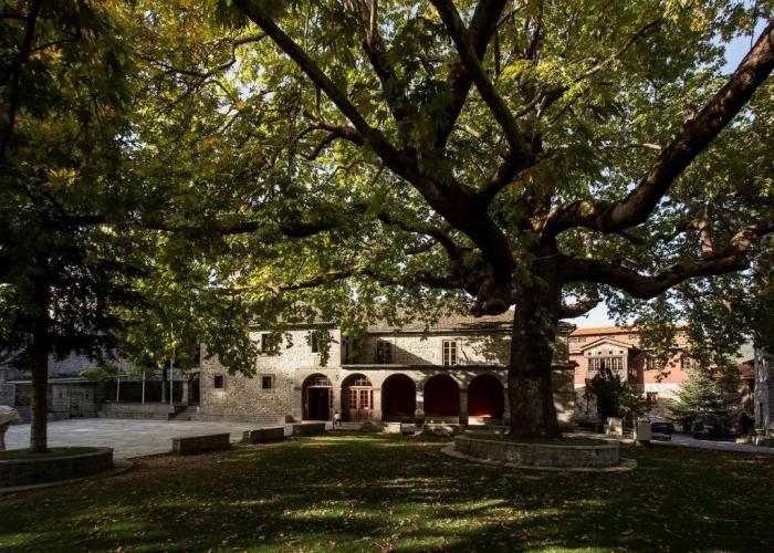 Katogi Averoff Hotel & Winery