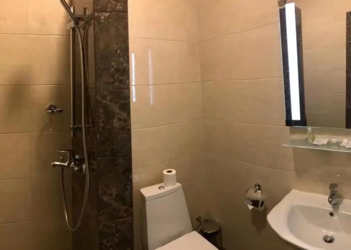 Non-Stop Hotel