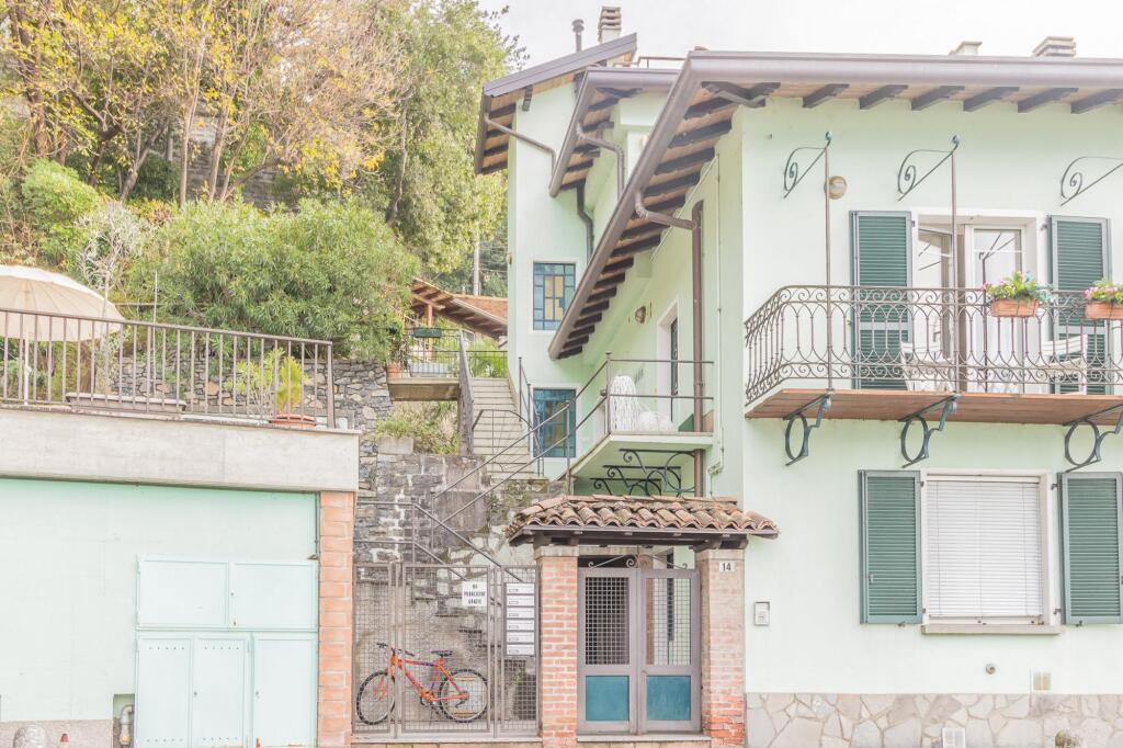 Casa Paola Varenna Perledo