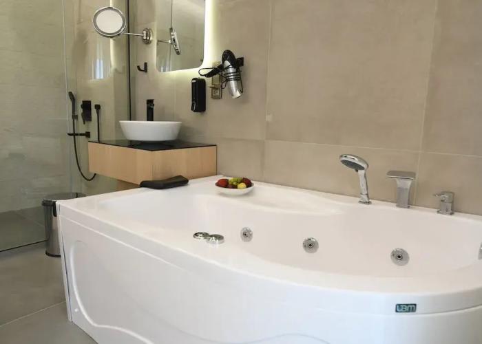 Etruscan Boutique Hotel