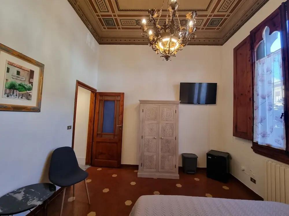фото B&B Firenze 400