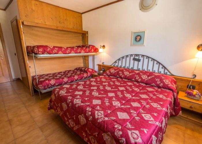 Hotel Iris