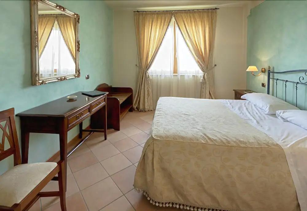 фото Hotel Villa Luigi