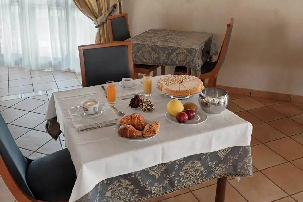 фото Hotel Villa Luigi