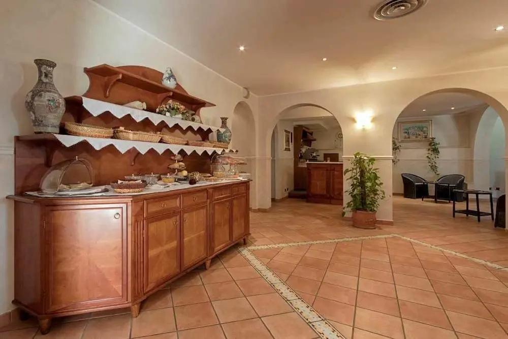фото Hotel Villa Luigi