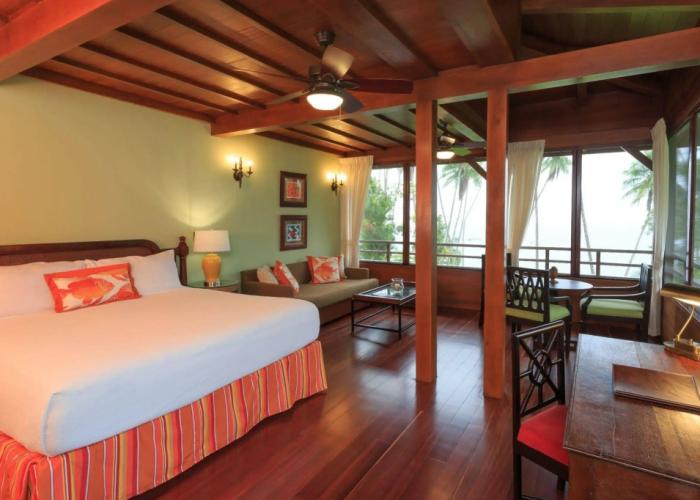 Playa Cativo Lodge