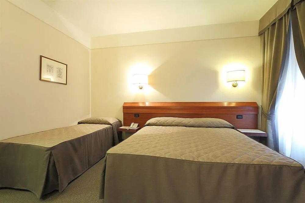 фото Hotel Arcadia