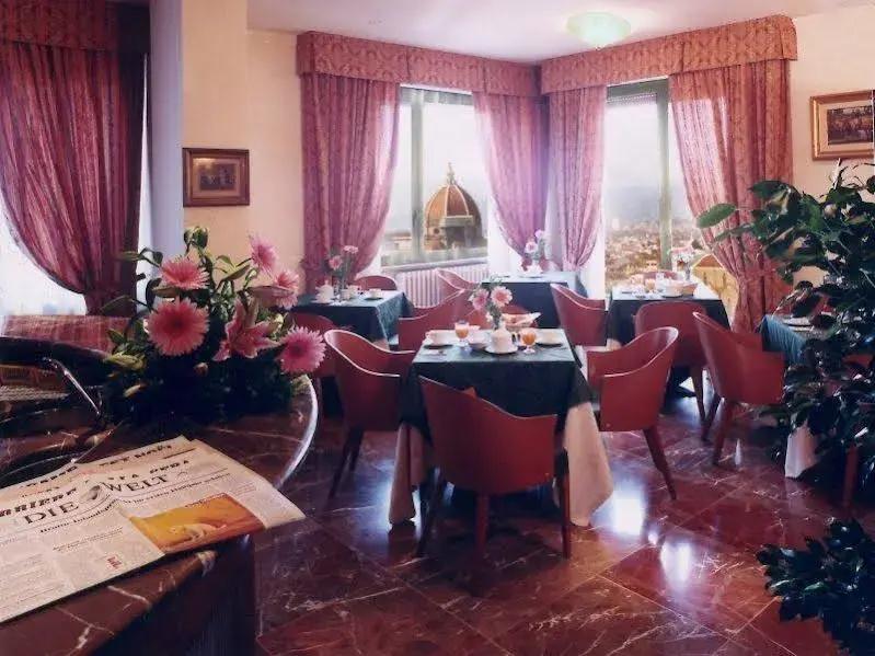 фото Hotel Arcadia