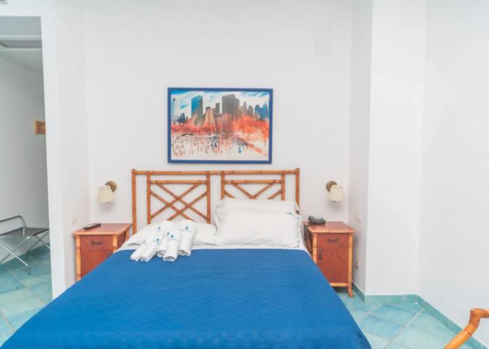 Hotel America