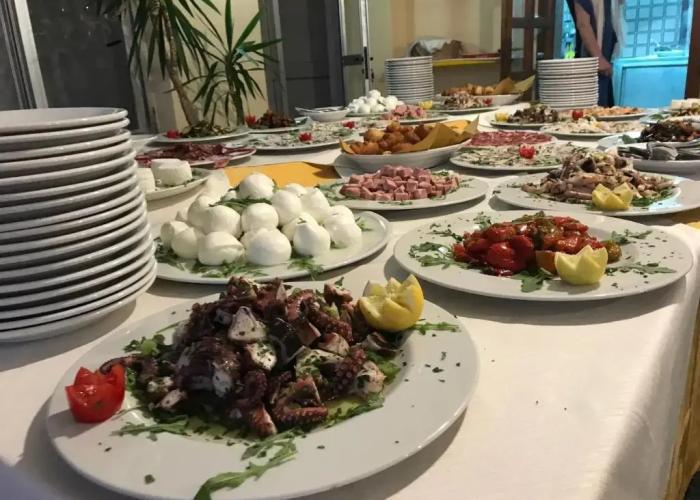 Cinquestelle-albergo del centro storico