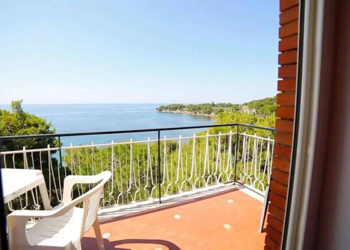 Hotel Punta Licosa
