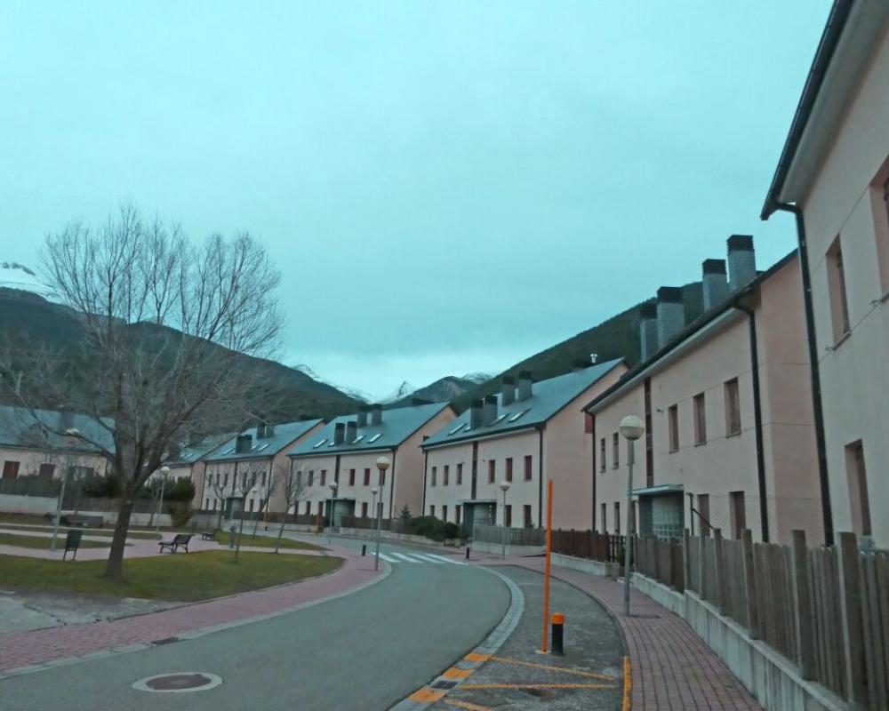 Apartamentos Villanua 3000