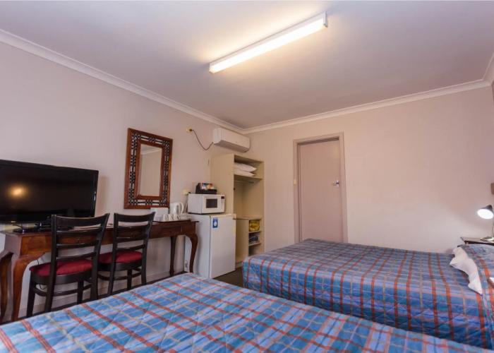 Sleepwell Motel